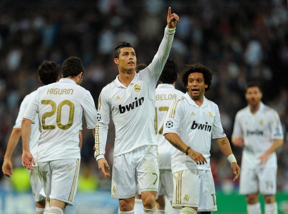 MADRID, SPAIN - MARCH 14:  Cristiano Ronaldo of Real Madrid celebrates after scoring his team's second goal during the UEFA Champions League Round of 16 second leg match between Real Madrid and PFC CSKA Moskva at estadio Santiago Bernabeu on March 14, 2012 in Madrid, Spain.  (Photo by Denis Doyle/Getty Images)