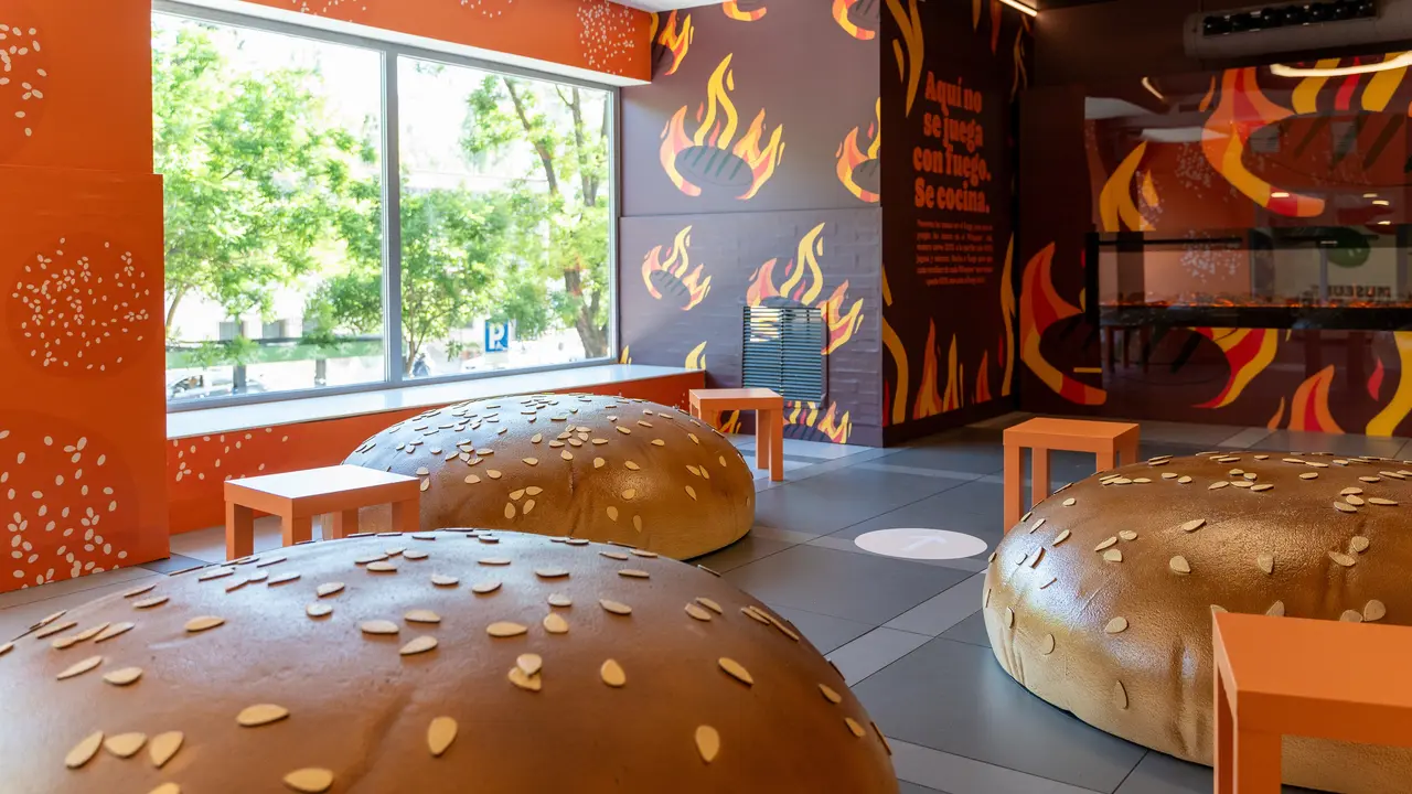 Museum of the Whopper_PUFFS y PARRILLA