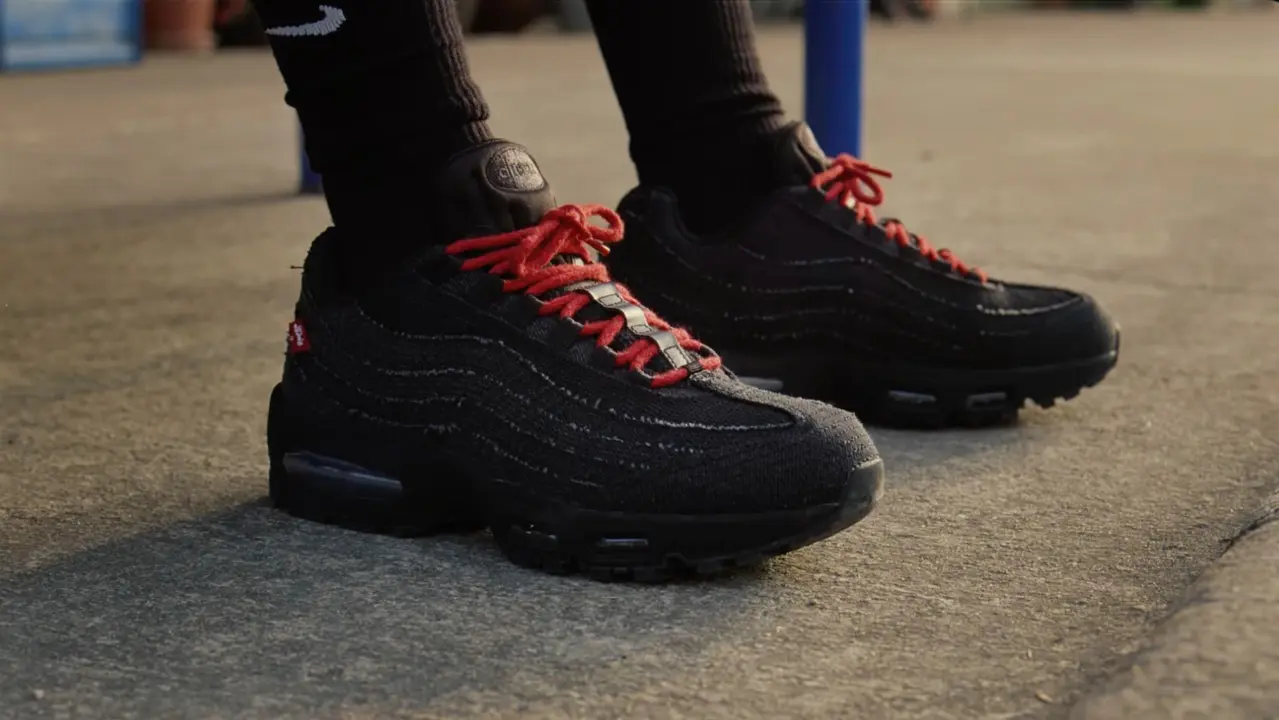 LEVI'S nike