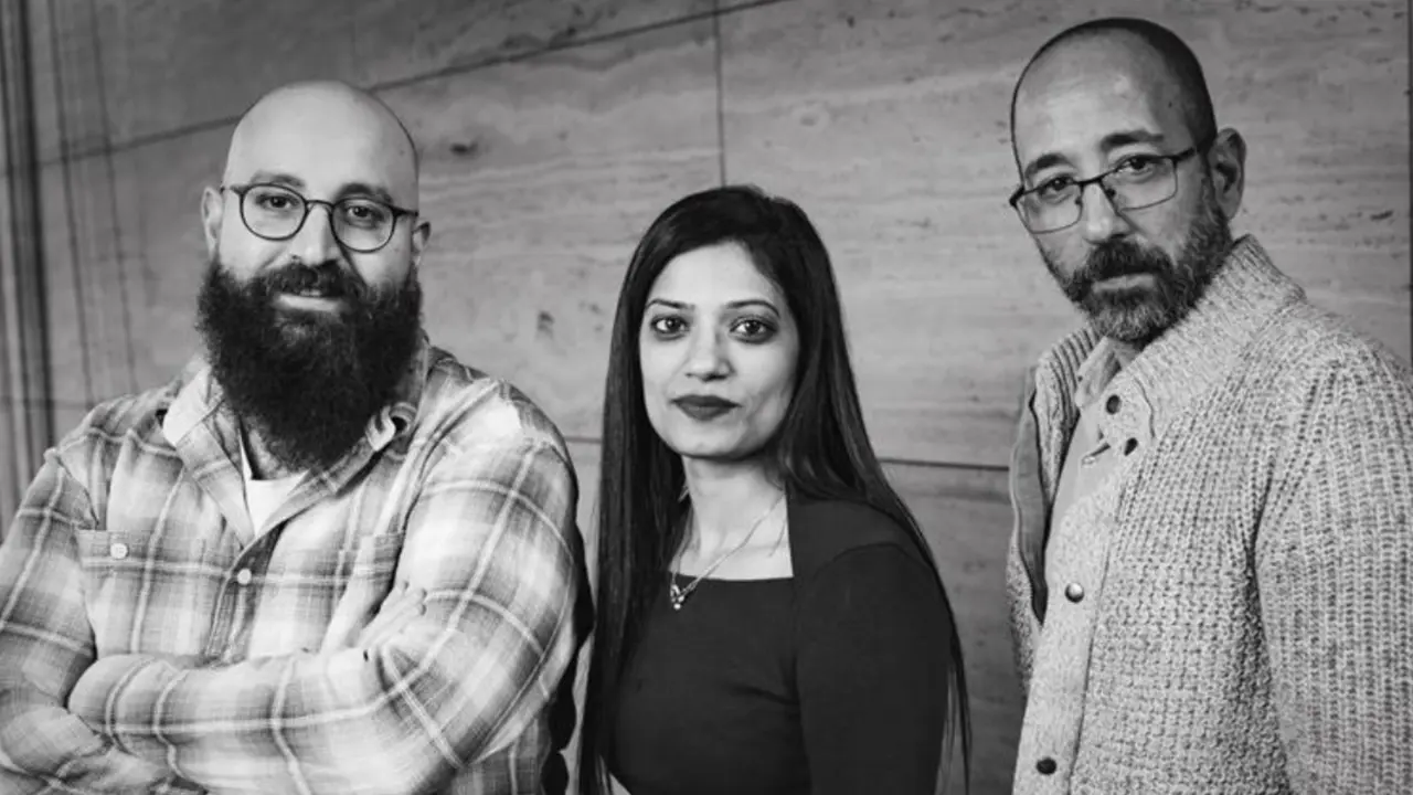En la foto: Eyal Ben Shalom, Deepti Velury y Asaf Ben Shalom