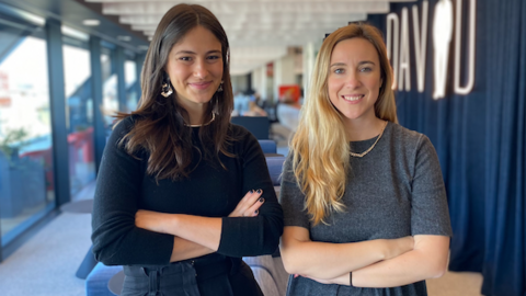 Foto de Gabriella y Patricia