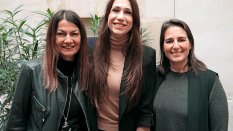 De la izquierda a la derecha: Zdenka prieto, Aline Gervasi, Teresa Orellana