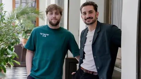 De izquierda a derecha, Tom&aacute;s C&aacute;rdenas y Mikel Berasaluce