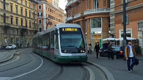 tranv&iacute;a Roma