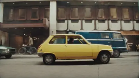 spot renault viaje
