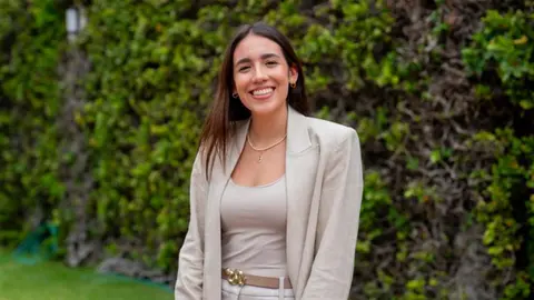 publicis per&uacute;