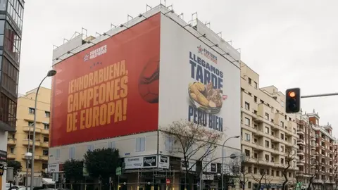 campa&ntilde;a foster's