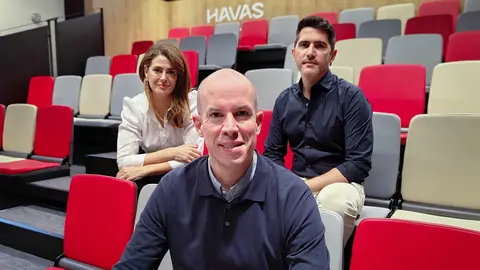 Foto Carlos Ranedo, Clara Ramirez y Álvaro Malmierca