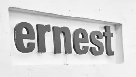 ernest logo abril 2025
