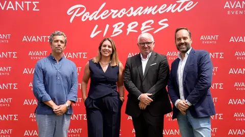 De izquierda a derecha: Carlos Lorenzo, Ana Rodríguez de Zárate, Jesús Suso y Álvaro Brandau