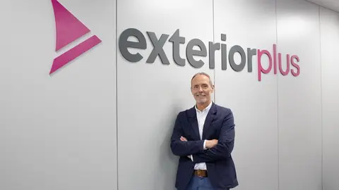 javier exterior