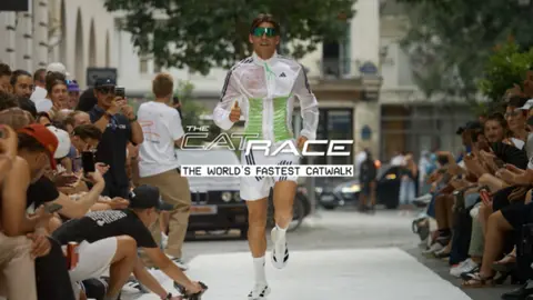RACE paris