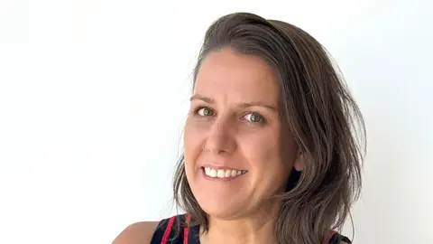 marta nova, irismedia