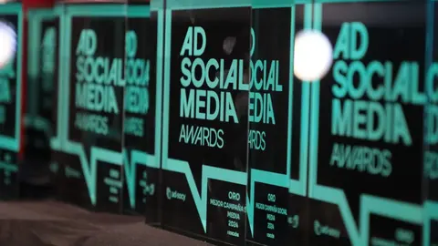 Ad Social Media Awards