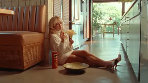 sabrina pringles
