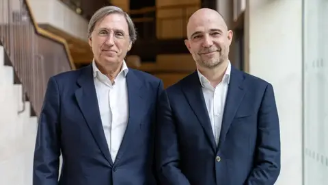 Imagen de Tom&aacute;s Pascual y C&eacute;sar Vargas