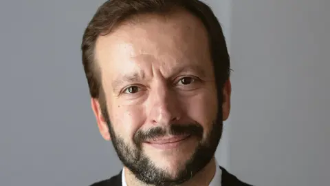 Fernando iProspect