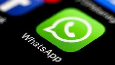 WhatsApp mayo 2026